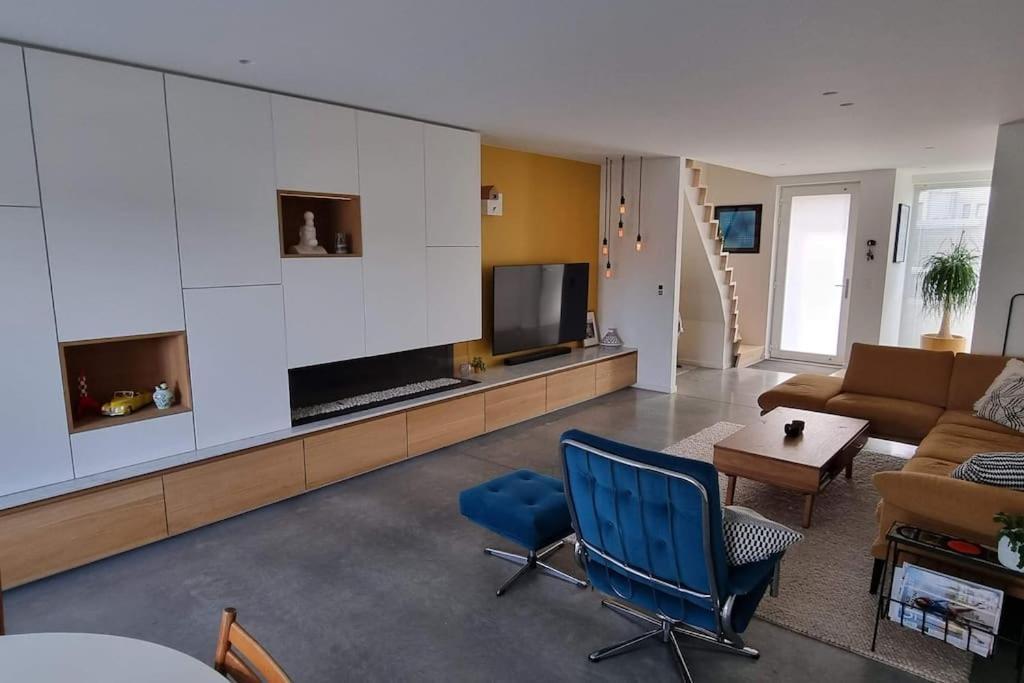 Minus Is Joenus Villa Ostend Exterior photo